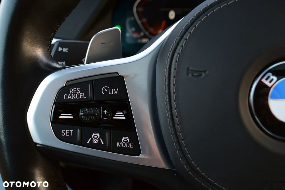 BMW X7 xDrive40i sport - 11