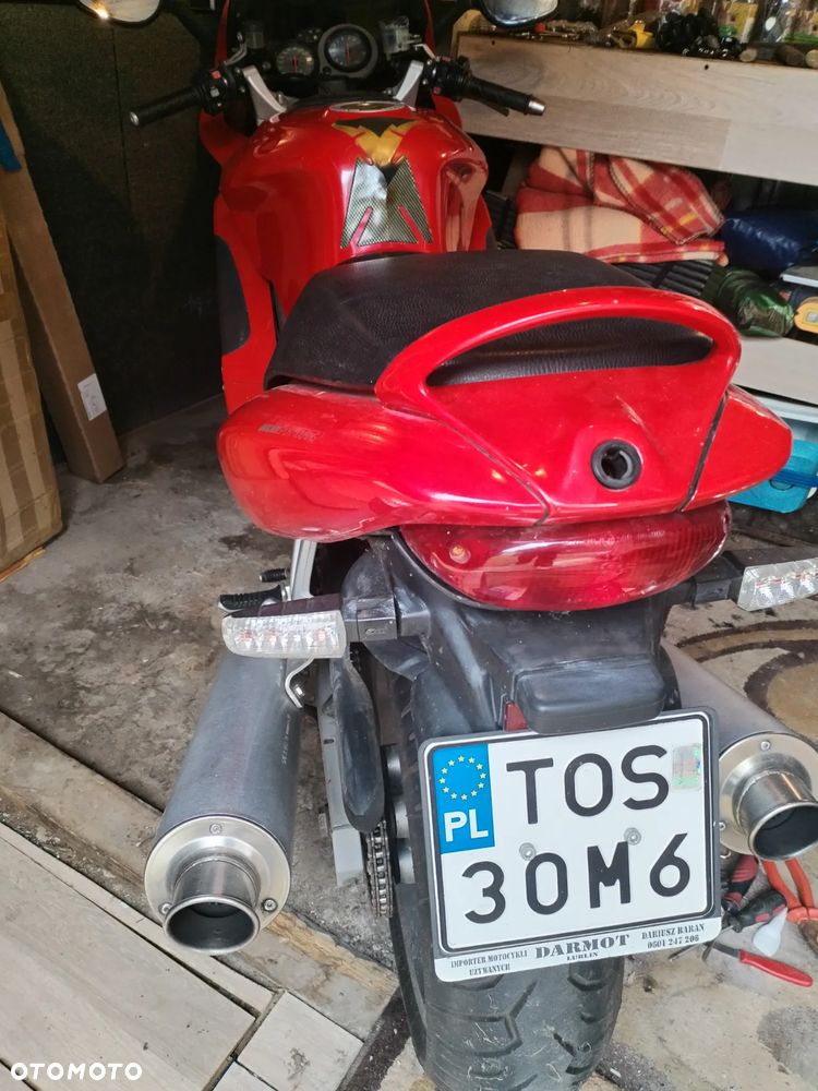 Ducati ST4 - 8