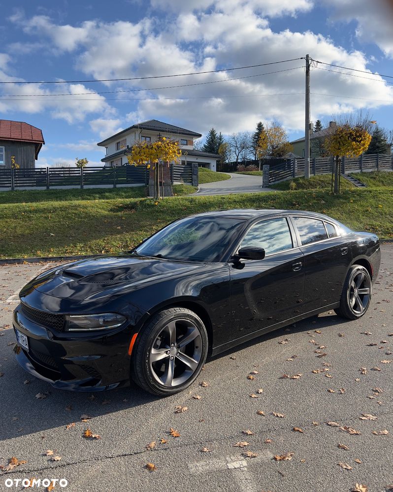 Dodge Charger 5.7 R/T - 1