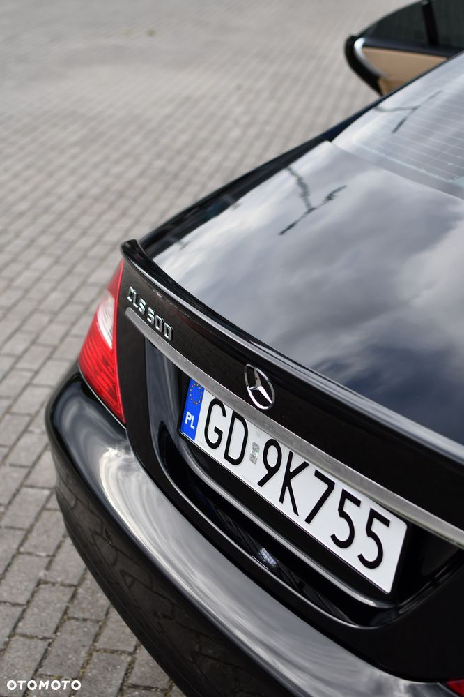 Mercedes-Benz CLS 500 - 36