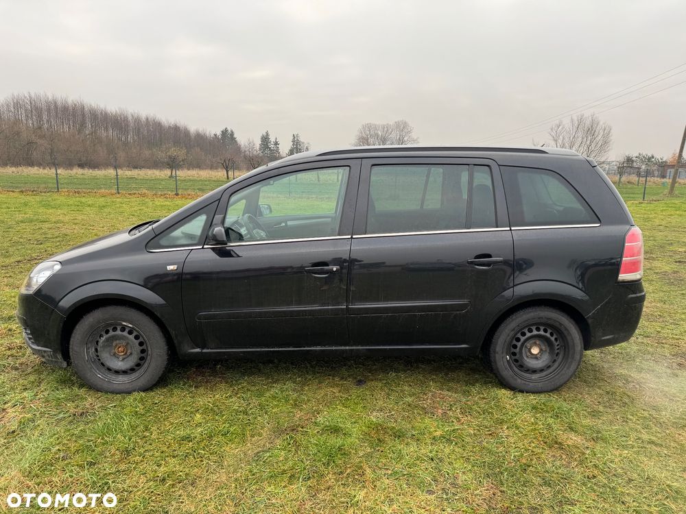 Opel Zafira - 8