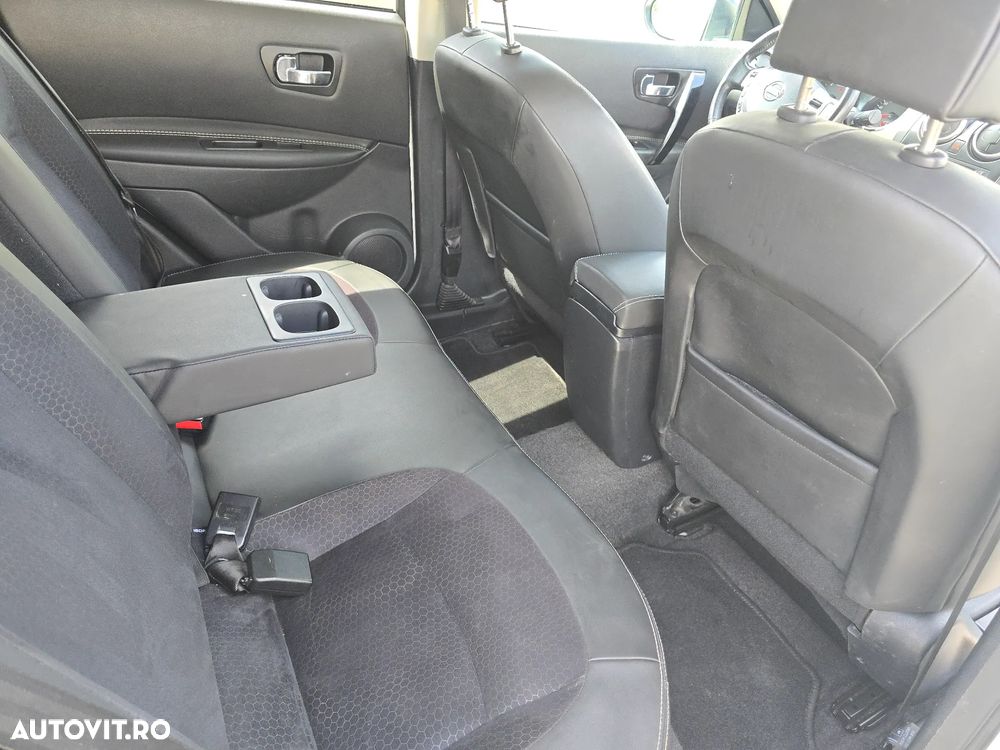 Nissan Qashqai 1.6 DCI TEKNA - 9