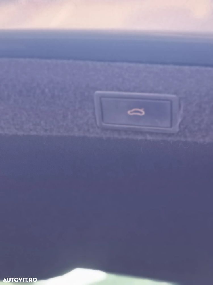 Skoda Octavia 2.0 TDI DSG Style - 4