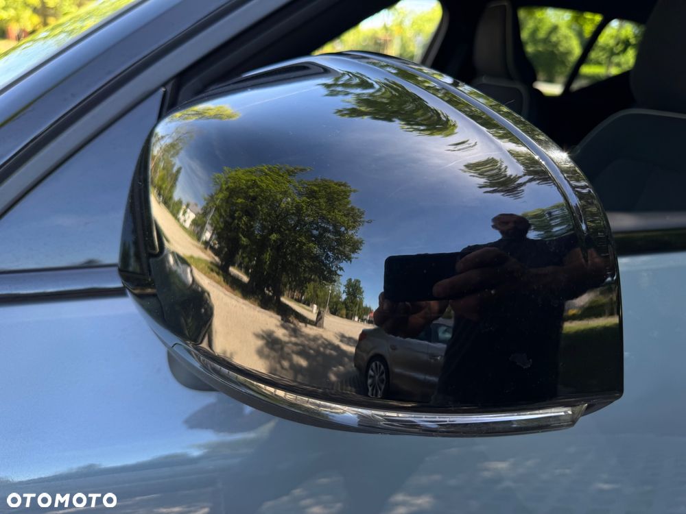 Volvo XC 40 B4 B Geartronic RDesign - 29