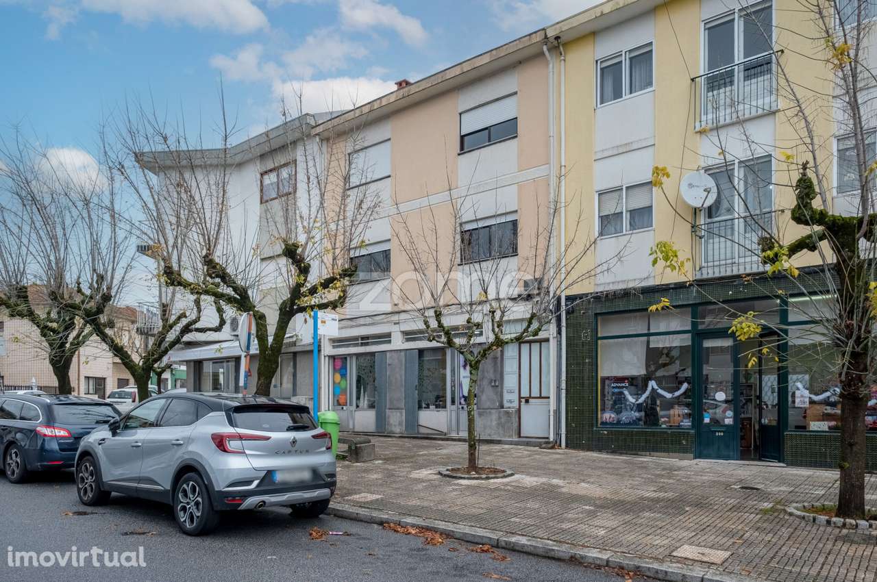 Cabeleireiro totalmente equipado para trespasse - Rio Tinto - Grande imagem: 4/24