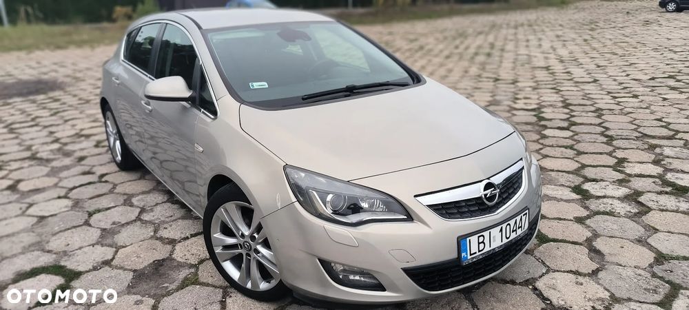 Opel Astra IV 1.7 CDTI Cosmo - 7