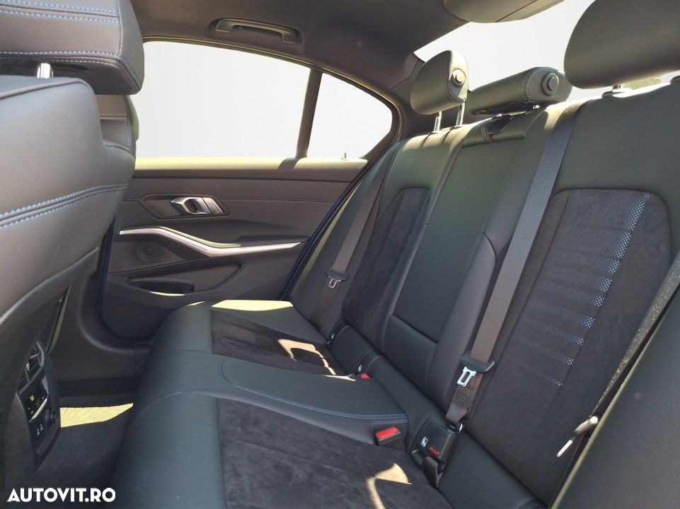 BMW Seria 3 - 23
