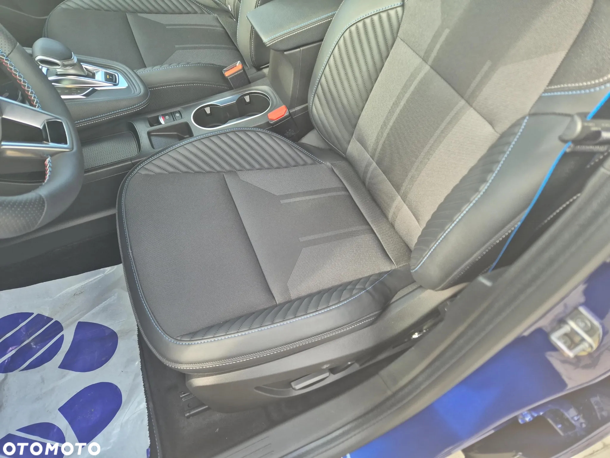 Renault Captur 1.6 E-TECH Full Hybrid 145 Esprit Alpine - 12