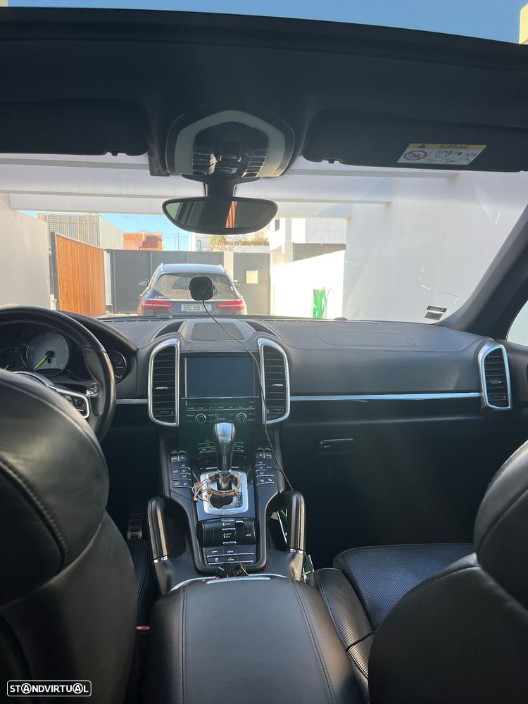 Porsche Cayenne S Hybrid - 5