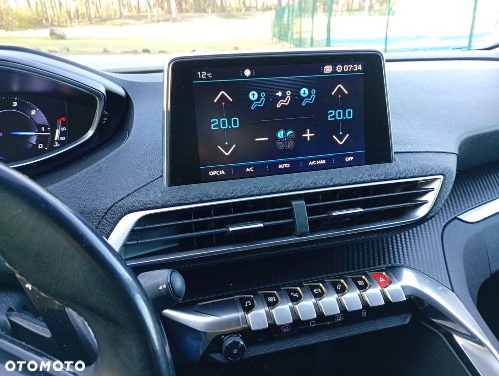 Peugeot 3008 1.6 BlueHDi Active S&S EAT6 - 10