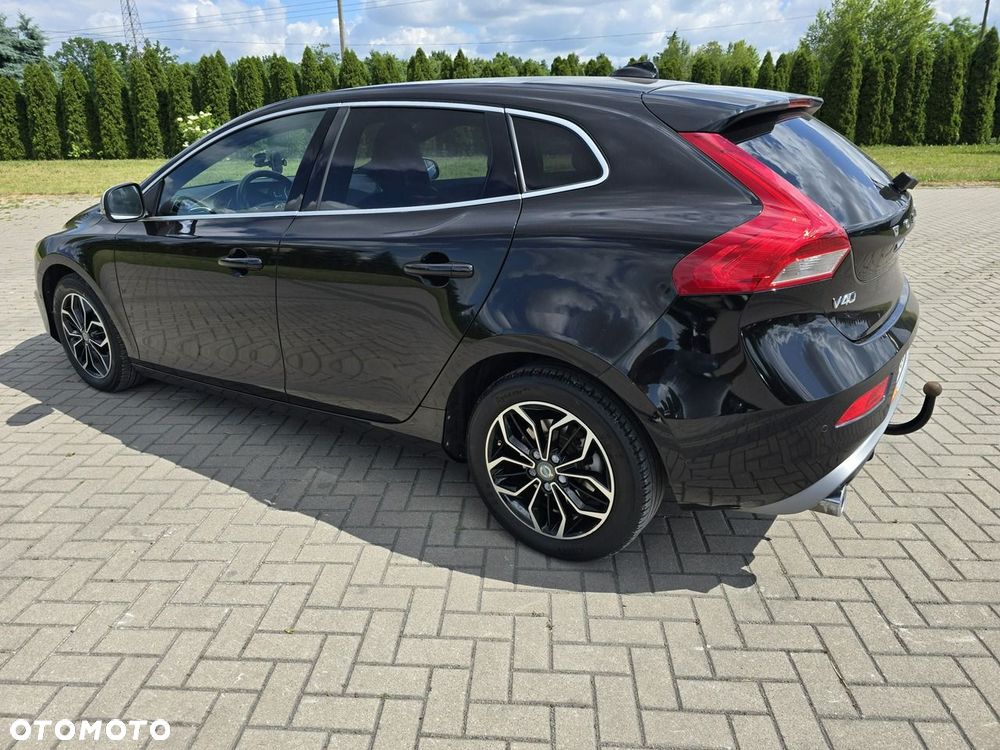 Volvo V40 - 12