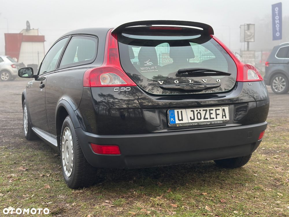 Volvo C30 1.6 Momentum - 16