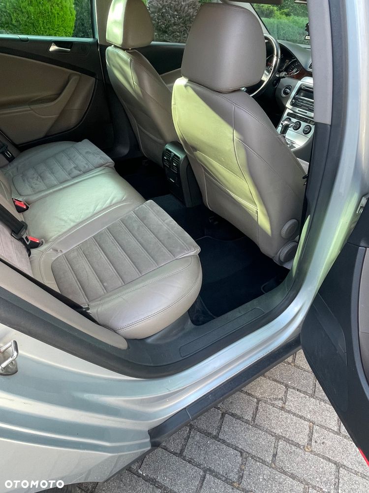 Volkswagen Passat 2.0 TDI Highline DSG - 10