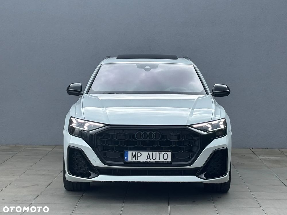 Audi Q8 - 2