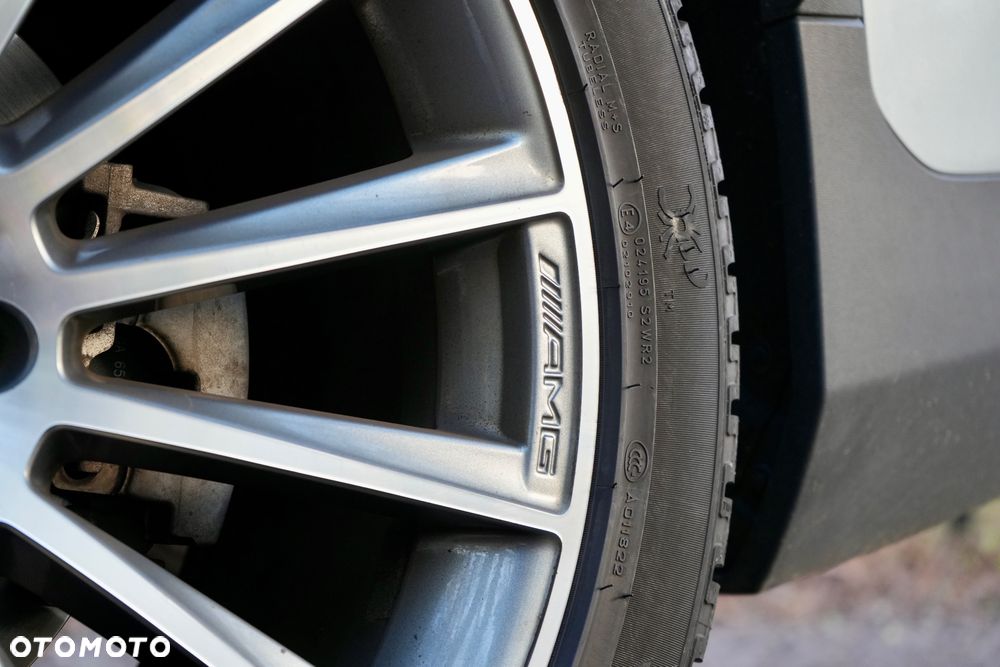 Mercedes-Benz GLC - 15