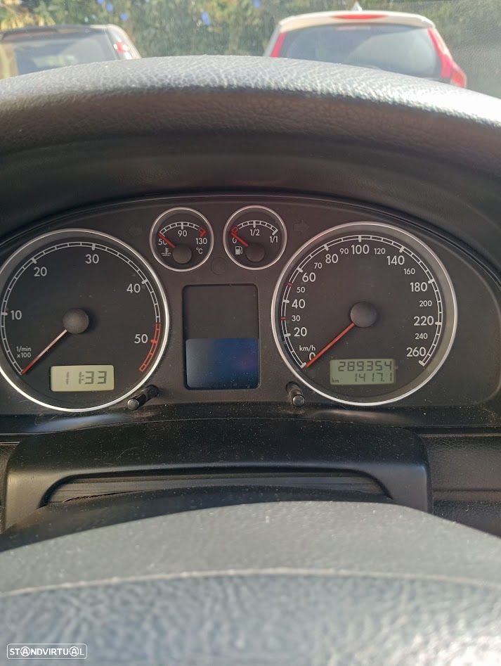 VW Passat 1.9 TDi Exclusivel 4M - 2