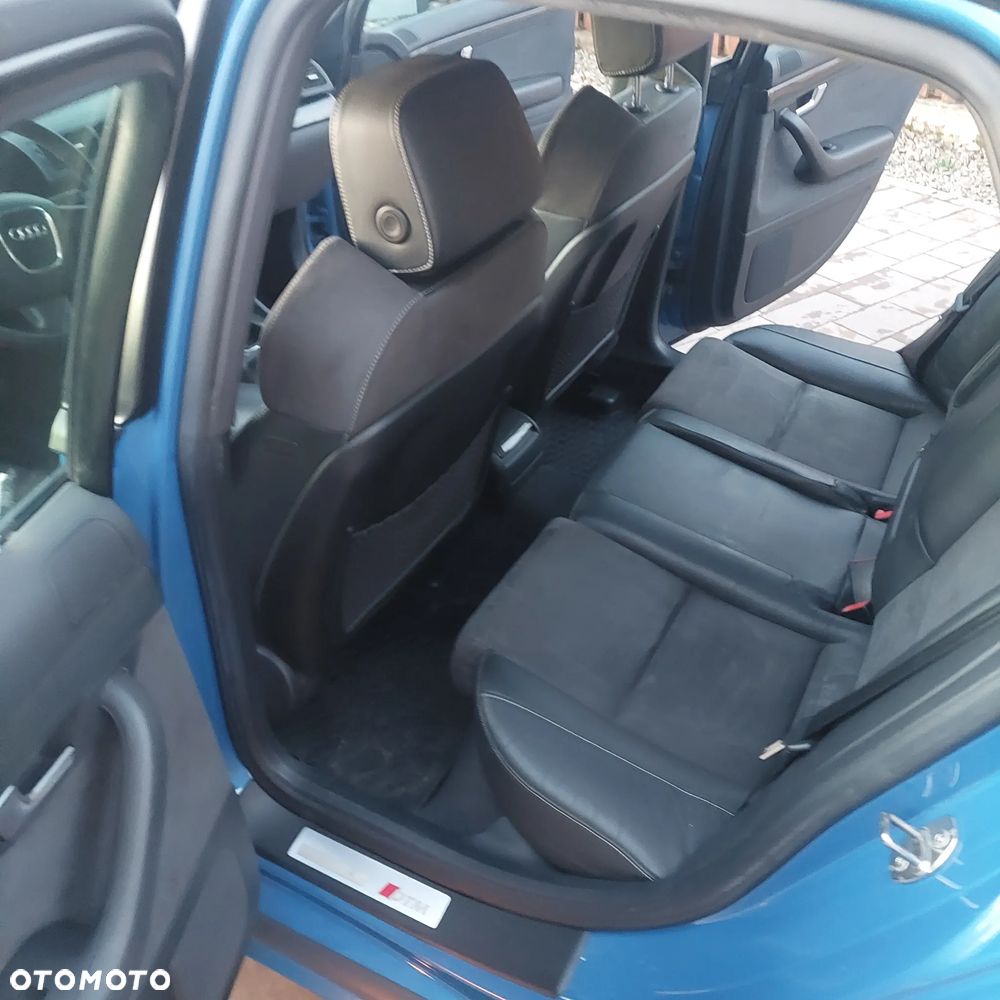 Audi A4 Limousine 2.0 T FSI - 10