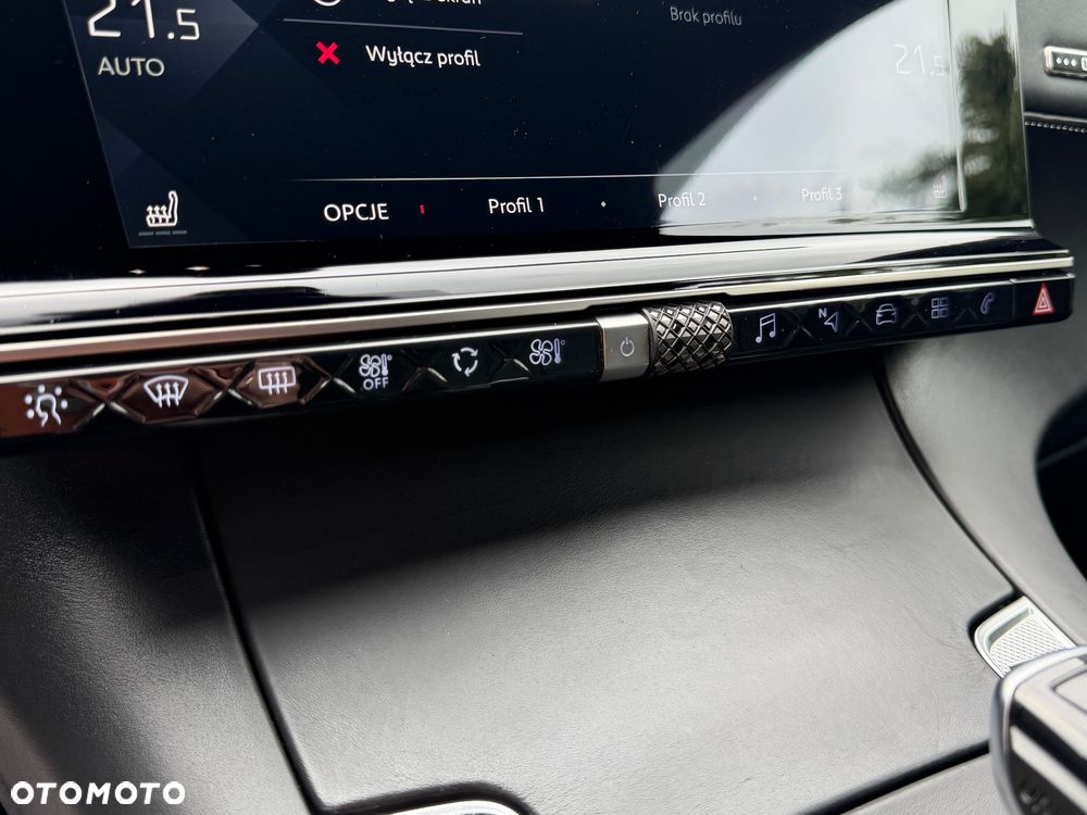 DS Automobiles DS 7 Crossback 1.6 PureTech GPF Performance Line + - 35