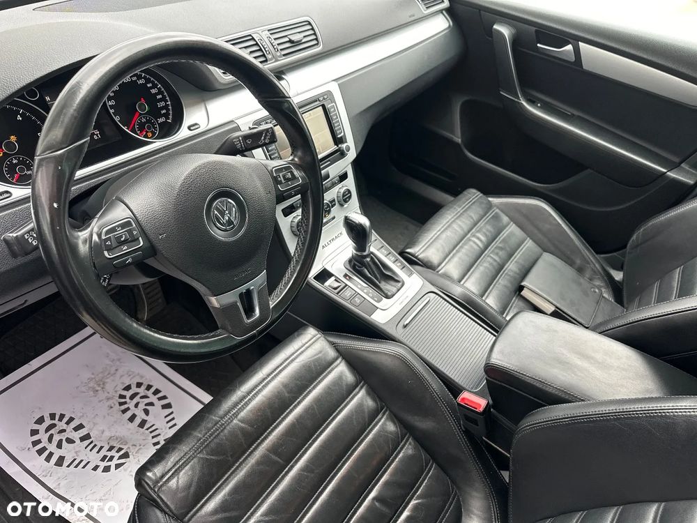Volkswagen Passat 2.0 TDI 4Mot Highline DSG - 20