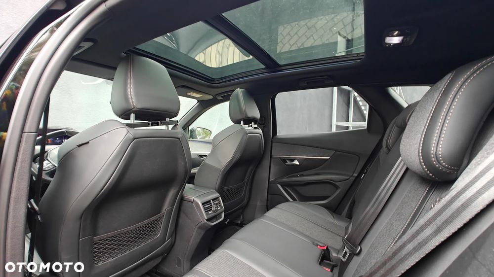 Peugeot 3008 1.5 BlueHDi GT S&S - 8