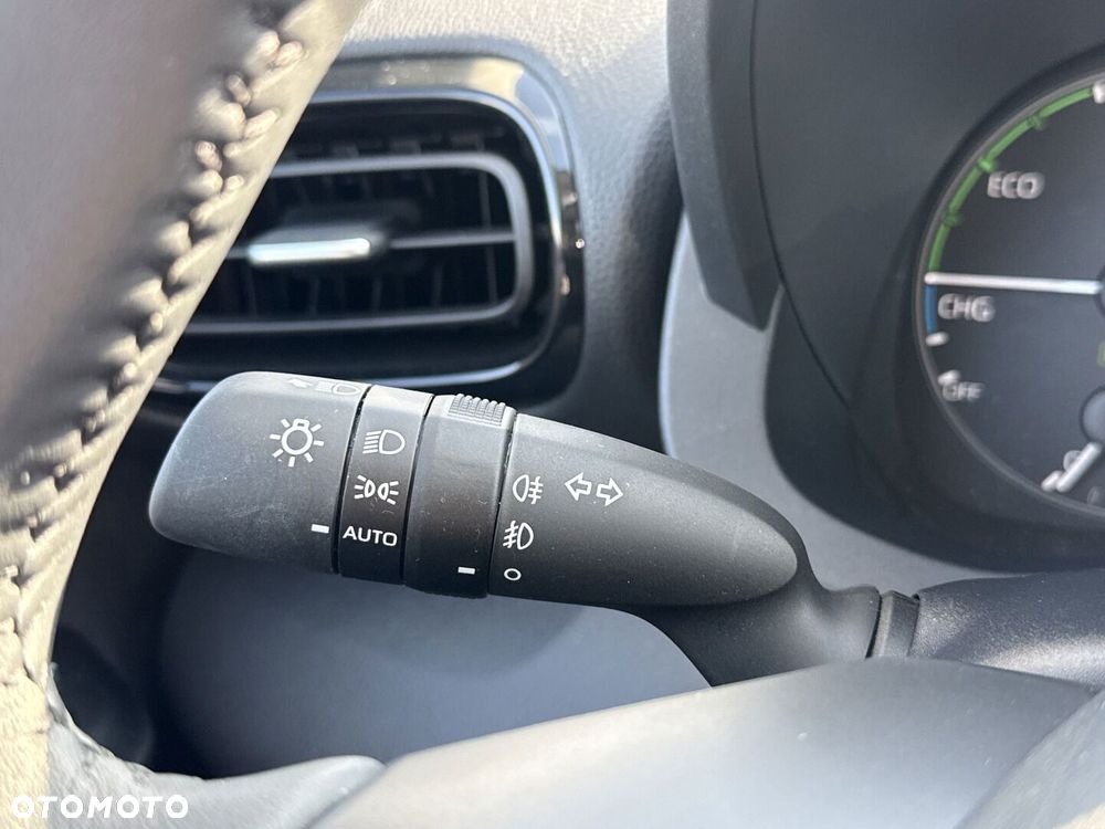 Toyota Yaris Hybrid 1.5 Comfort - 16