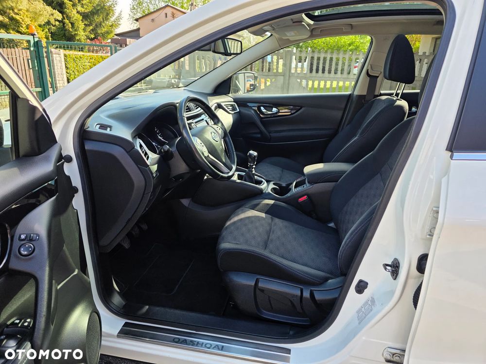 Nissan Qashqai 1.2 DIG-T 360 - 9
