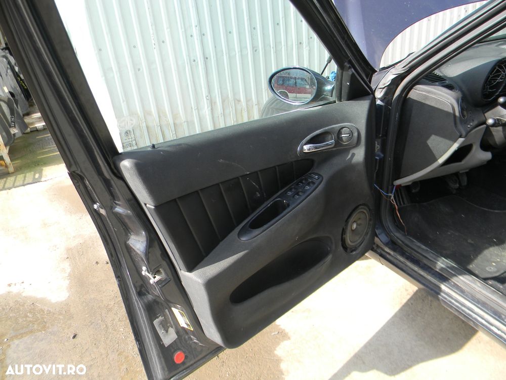 Dezmembrari  Alfa Romeo 156 (932)  1997  > 2006 1.9 JTD (932B2B, 932B - 12