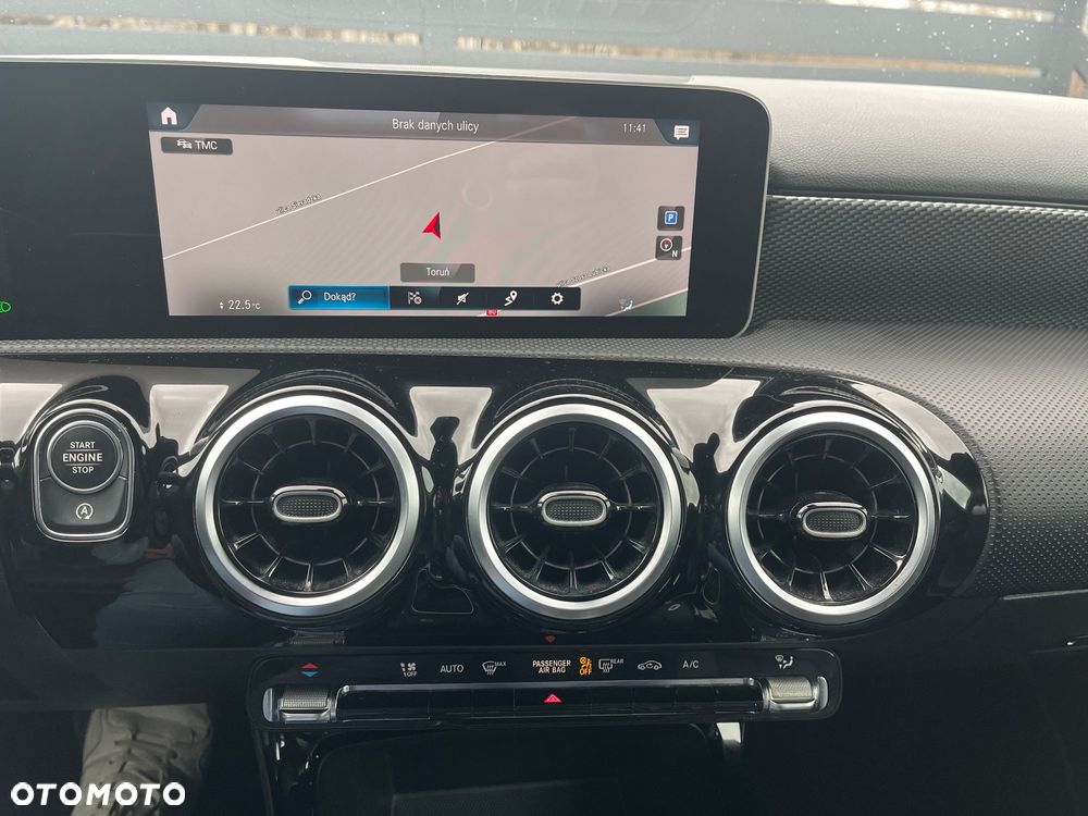 Mercedes-Benz Klasa A 220 7G-DCT Progressive - 28