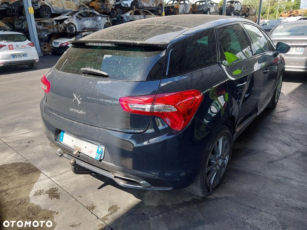 Citroën DS5 2.0 BlueHDi SportChic - 3