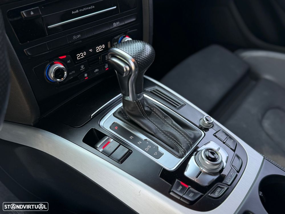 Audi A4 2.0 TDI DPF multitronic S line Sport Pack - 14