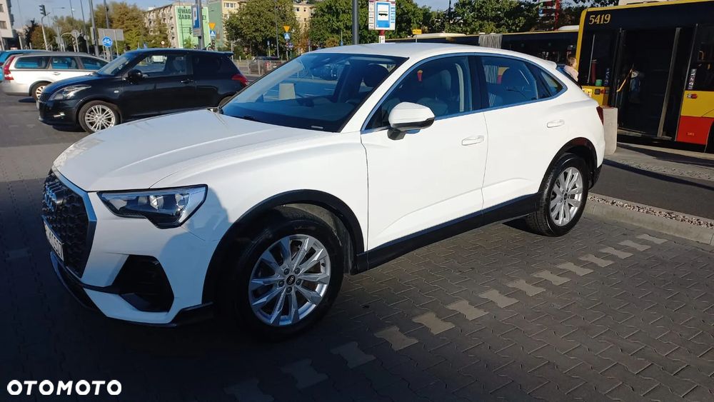 Audi Q3 35 TFSI S tronic - 4