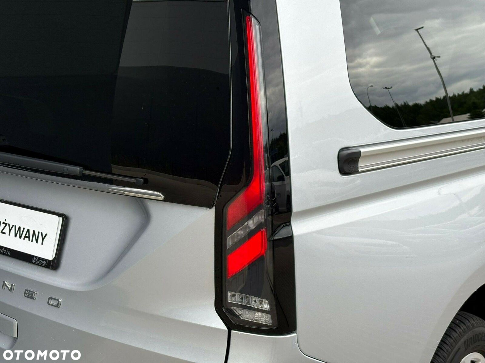 Ford Tourneo Connect 2.0 EcoBlue Titanium - 17