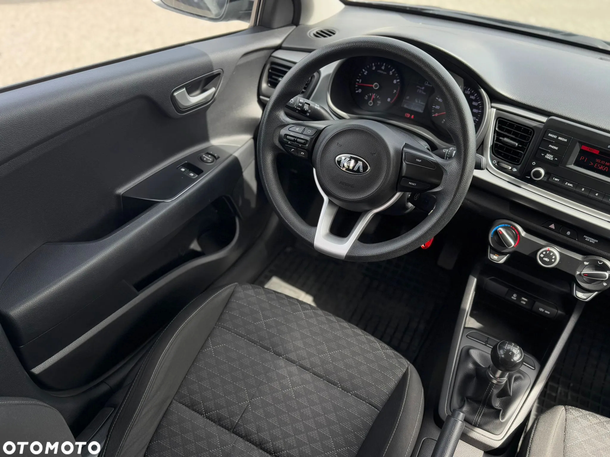 Kia Rio 1.2 M - 2