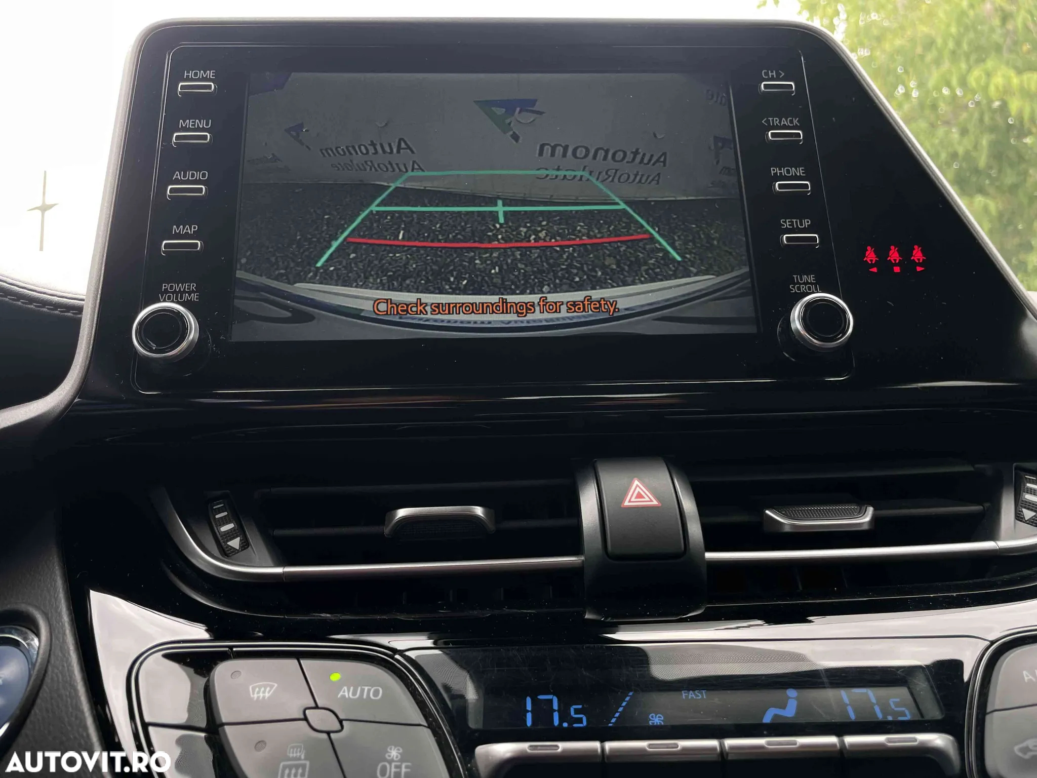 Toyota C-HR - 17