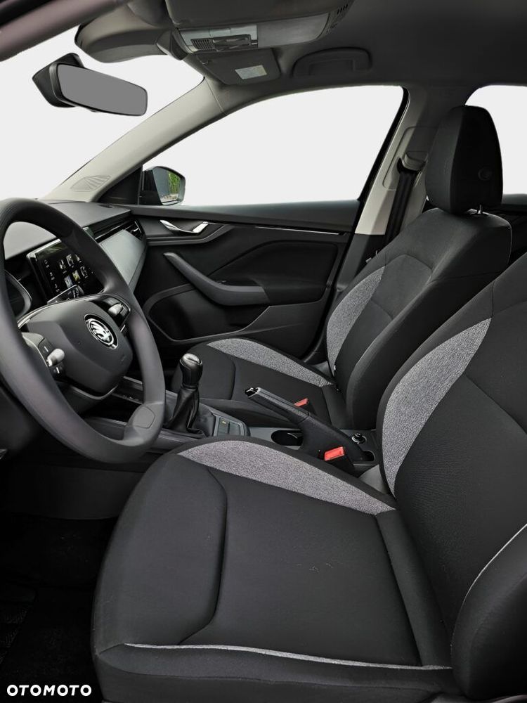 Skoda Scala 1.0 TSI Essence - 28