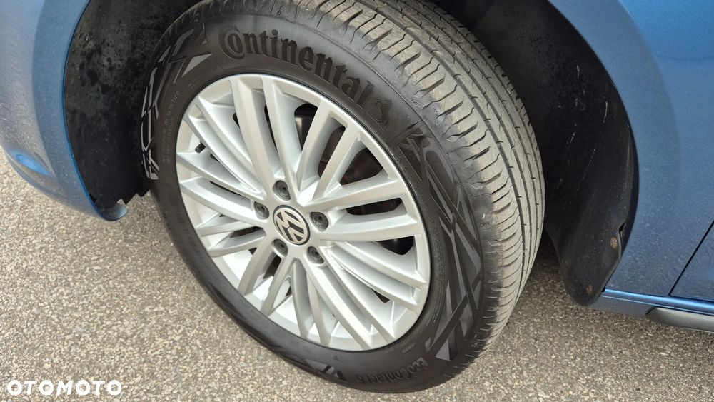 Volkswagen Touran 1.6 TDI DPF Highline - 28
