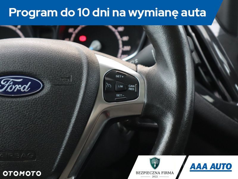 Ford Tourneo Courier - 20