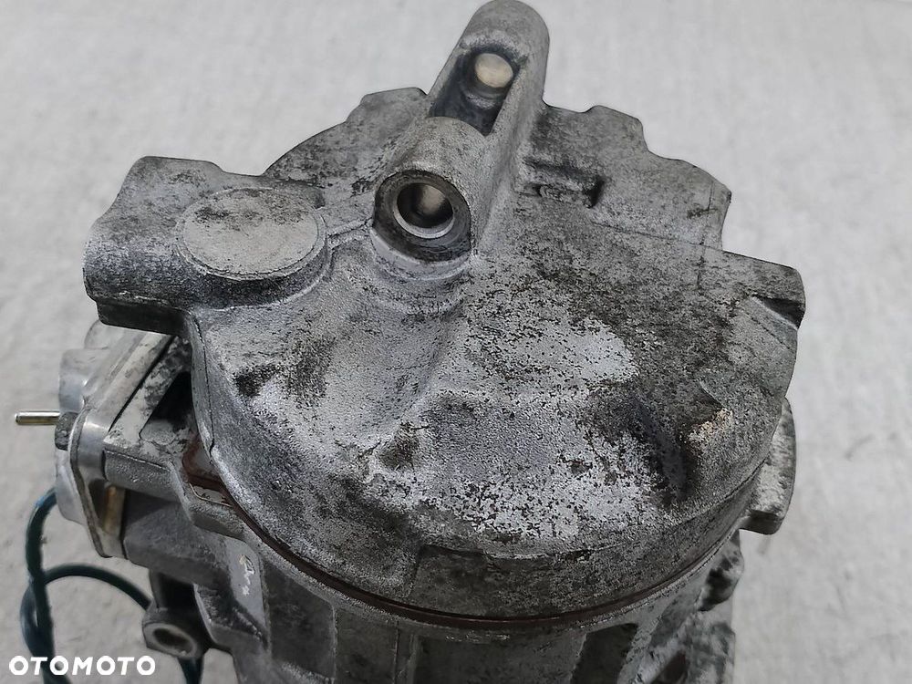 POMPA, SPRĘŻARKA KLIMATYZACJI VW PASSAT B5 FL 2.8 V6 - 6