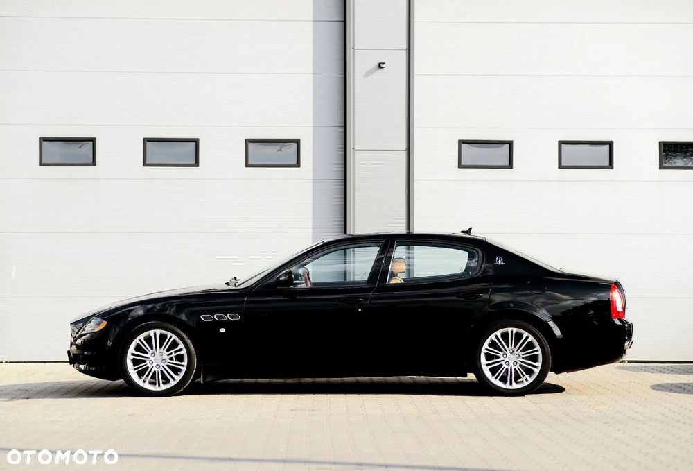 Maserati Quattroporte S - 2