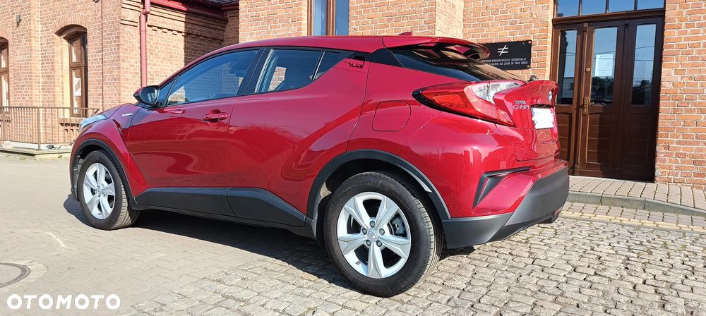 Toyota C-HR - 10
