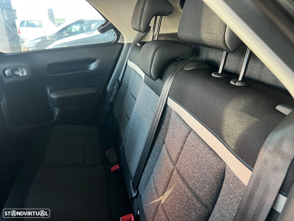 Citroën C4 Cactus 1.2 PureTech Shine - 19