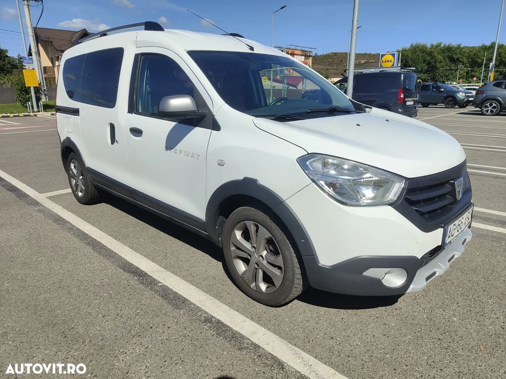 Dacia Dokker dCi 90 Stepway - 6