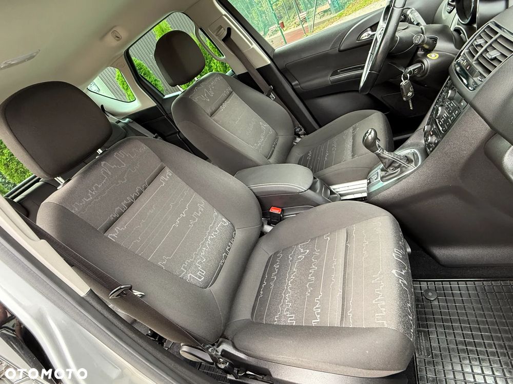 Opel Meriva 1.4 T Edition 150 - 24