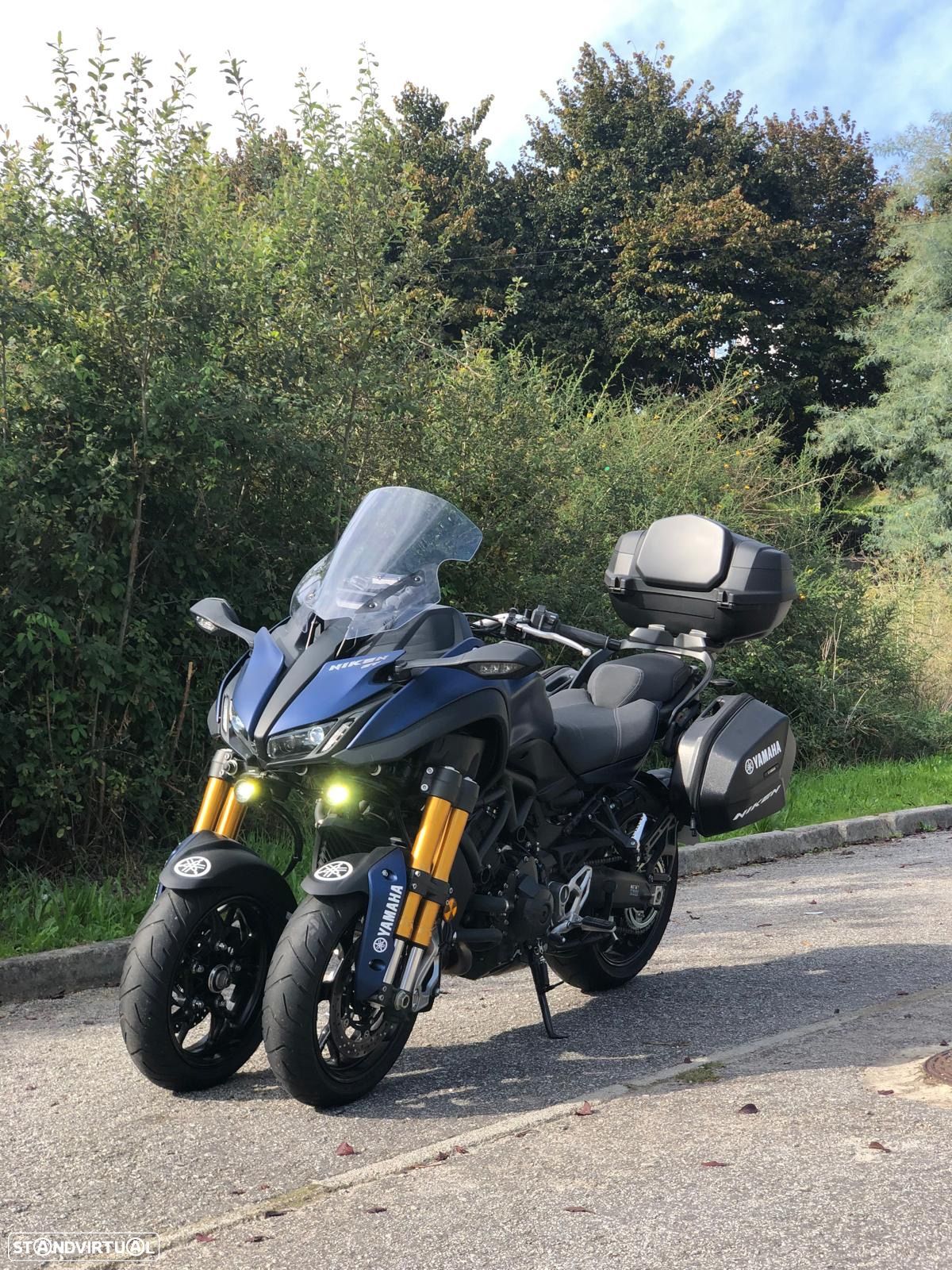 Yamaha Niken GT - 1