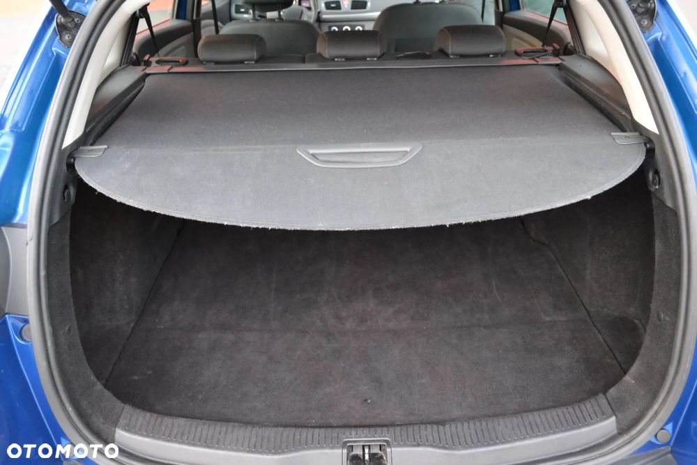 Renault Megane 1.6 16V 100 TomTom Edition - 11