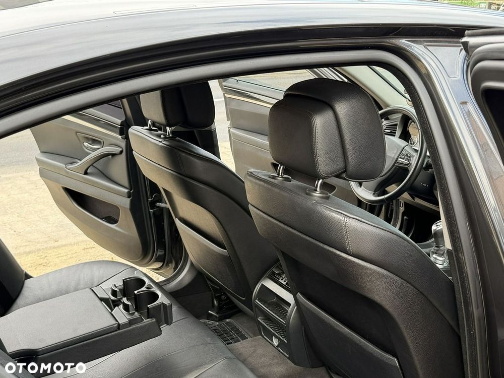 BMW Seria 5 - 26