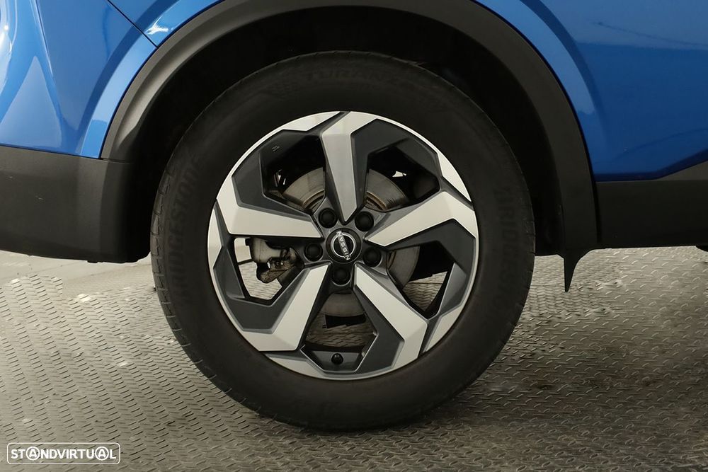 Nissan Qashqai 1.3 DIG-T N-Connecta LED Xtronic - 5