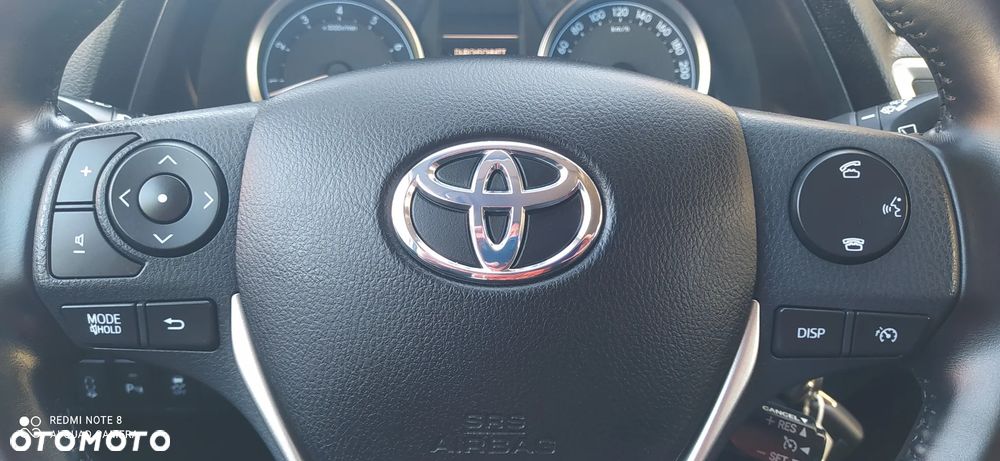 Toyota Auris 1.6 Valvematic Edition - 11