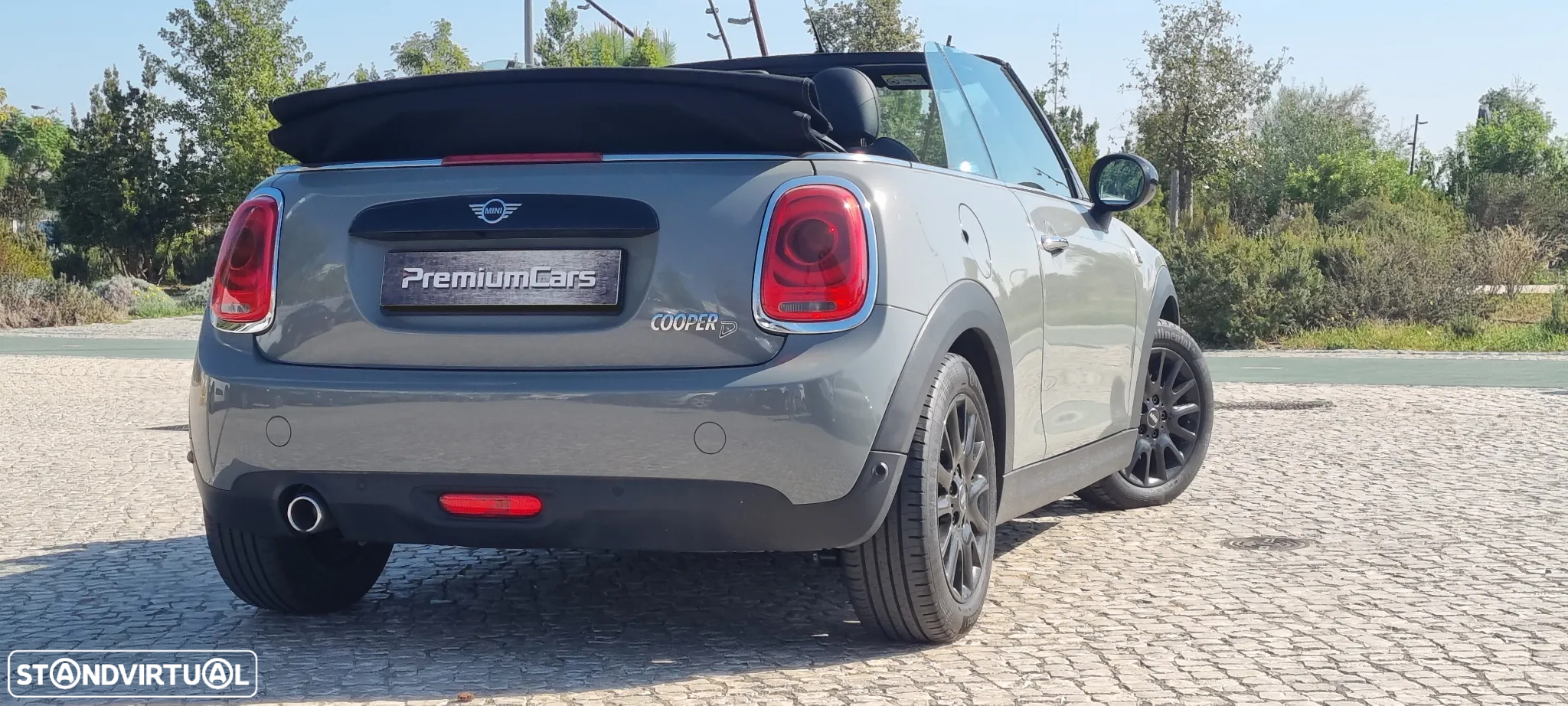 MINI Cabrio Cooper D - 4