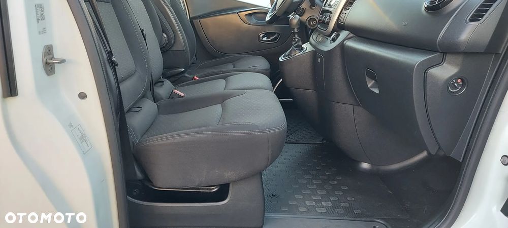 Opel VIVARO - 17